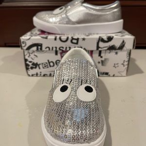 Brand New Silver Sequin Little Kid Shoe 11.5